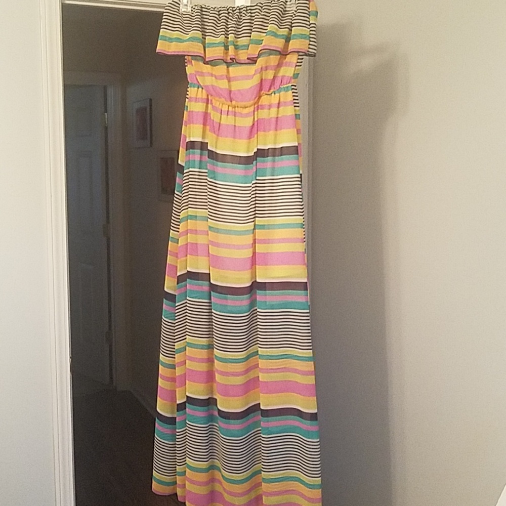 Strapless maxi dress